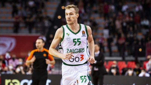 Oficialu: N. Giffey grįžta į Eurolygą