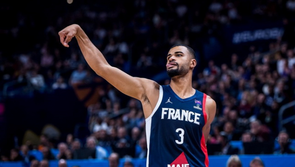 Oficialu: 6 sezonus NBA praleidęs prancūzas keliasi į Milaną