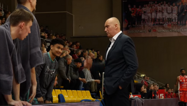 „Wolves Mic’d Up“: pamatykite ir išgirskite R. Kurtinaičio emocijos