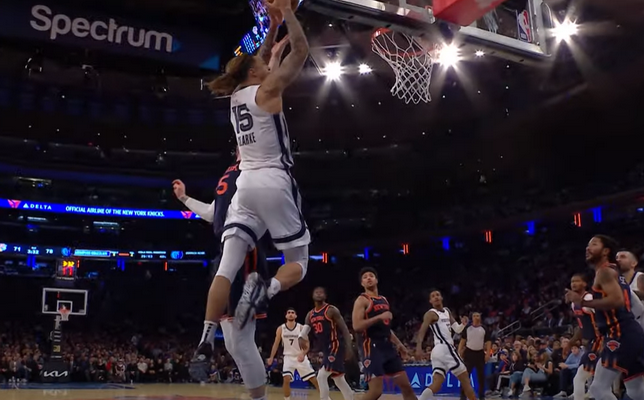 B. Clarke'o dėjimas - gražiausias NBA nakties epizodas (VIDEO)