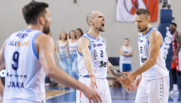 Šiauliečių nepasigailėję V. Šeškaus auklėtiniai – KMT ketvirtfinalyje