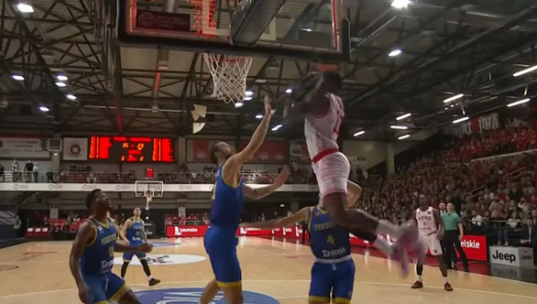 M. Fosteris sukūrė gražiausią Čempionų lygos lapkričio mėnesio epizodą