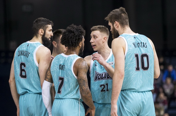 Nukraujavę „Gargždai“ krito neatlaikę „Wolves“ tempo