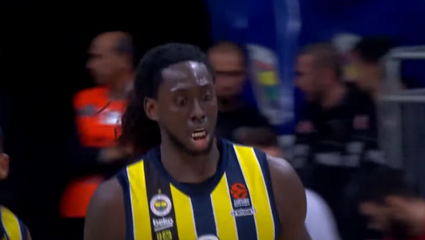 „Virtus“ ilgam prarado puolėją („Fenerbahče“ gretose traumą patyrė J. Motley)