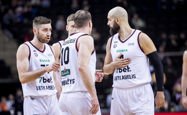 „Lietkabelis“ namuose nusileido „Joventut“ ekipai