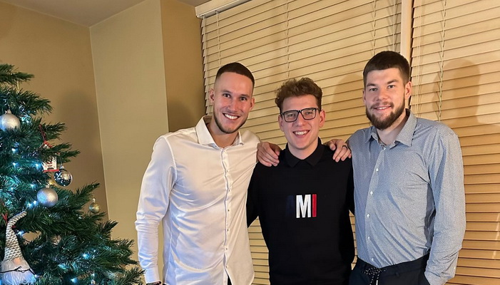 R. Jokubaitis, T. Sedekerskis ir R. Giedraitis sveikina su šventėmis! (FOTO)