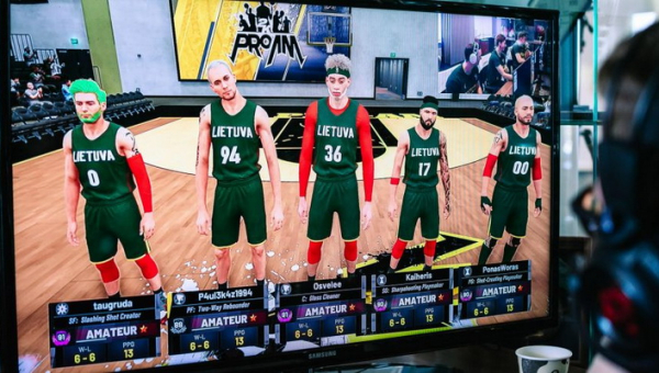 Lietuvos esporto rinktinė stos į kovą virtualioje erdvėje startuojančiame eFIBA turnyre