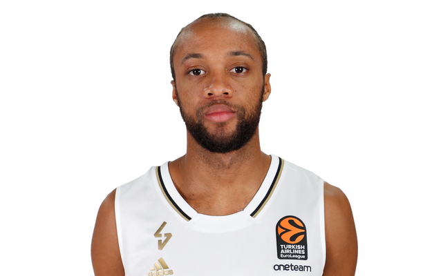 ASVEL palieka gynėjas