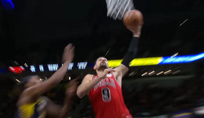 Gražiausias NBA nakties epizodas - N. Vučevičiaus galingas dėjimas (VIDEO)
