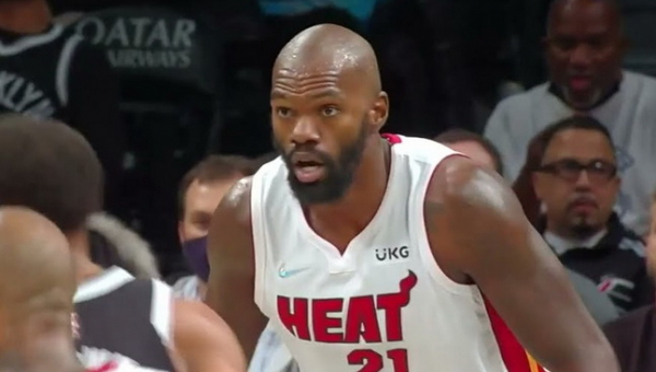 „Spurs“ ir „Heat“ atliko mainus