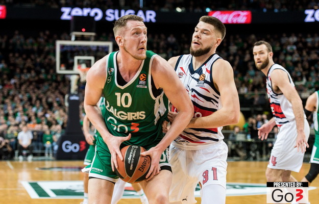 „Žalgiris“ po atkaklios kovos nugalėjo „Baskonia“