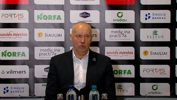 R. Kurtinaitis: „Tayloro trauma – didesnė problema nei pralaimėjimas“ (Tayloras nuvežtas į ligoninę)