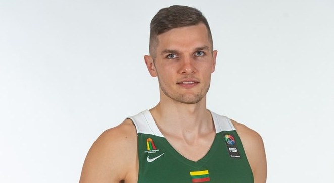 M. Kumpys – apie pasirengimą naujam sezonui ir norą patekti į olimpiadą kartu su žmona