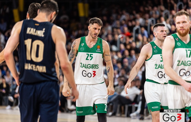 „Žalgiris“ nesėkmingai pradėjo Eurolygos atkrintamąsias: buvo sutriuškinas Barselonoje