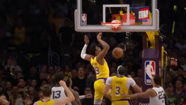 Gražiausias NBA nakties epizodas - Rui Hachimuros dėjimas (VIDEO)
