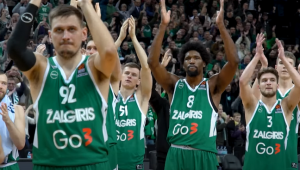 „Žalgirio“ fanai: „Nerealu! Pernai buvome paskutiniai, o šiemet jau kovojome atkrintamosiose“