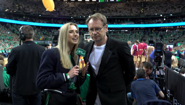 „Žalgirio“ užkulisiai: M. Mikutavičius, J. Jarutis, J. Jacksonas ir rungtynes vedęs M. Stonkus
