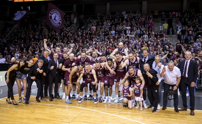 Šiauliuose triumfavęs „7bet-Lietkabelis“ pasidabino LKL bronzos medaliais