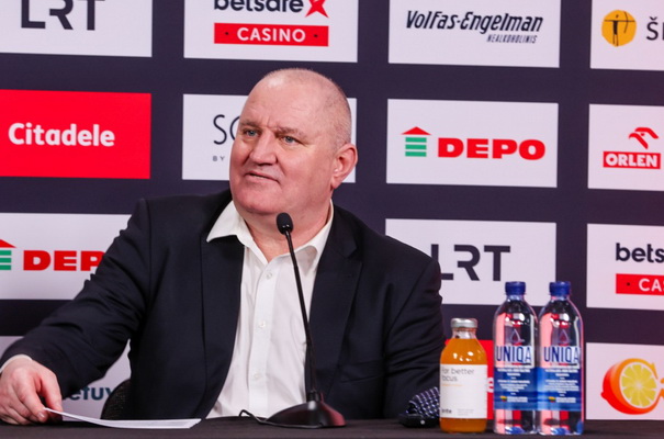 V. Šeškus lieka Jonavoje