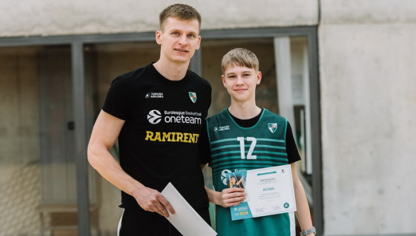 „Žalgiris“ ir „One Team“ projektas džiugina jame dalyvaujančių jaunuolių pokyčiais