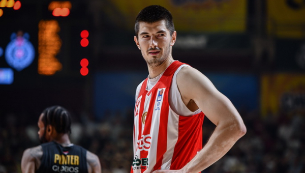 „Crvena Zvezda“ išlaikė aukštaūgį