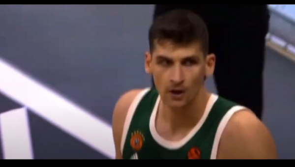 K. Mitoglou pasirašė sutartį su „Panathinaikos“