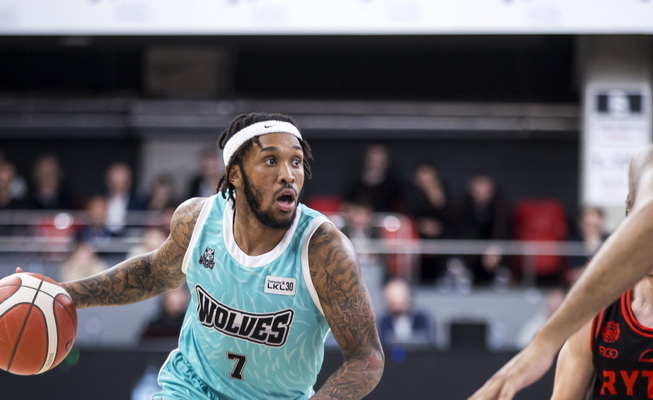 LKL sezono MVP bei „Wolves“ lyderis rado naują komandą