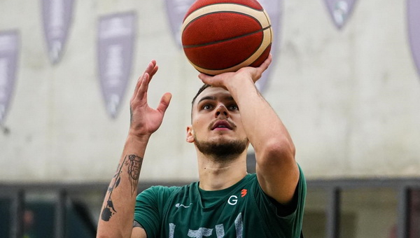 Aiškėja „Lietkabelio“ naujoko D. Sirvydžio atlyginimas