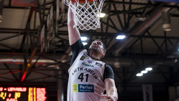 Aiškėja, kiek „Wolves“ komandoje uždirbs D. Gagičius 