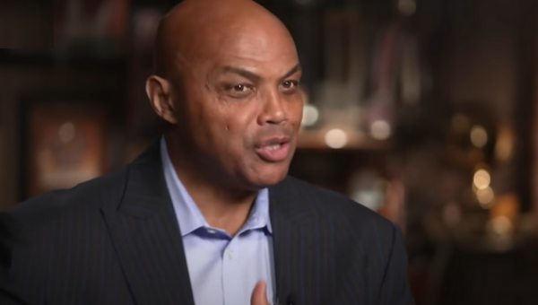 Ch. Barkley: noriu, kad anūkas mane „pagooglintų“