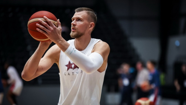 Paaiškėjo, kiek dėl traumos negalės sportuoti K. Porzingis