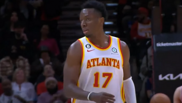 „Hawks“ aukštaūgis nori apsivilkti Filipinų rinktinės marškinėlius