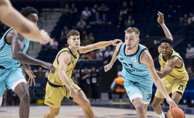 „Wolves“ debiutas sostinėje pažymėtas „Gargždų“ sutriuškinimu