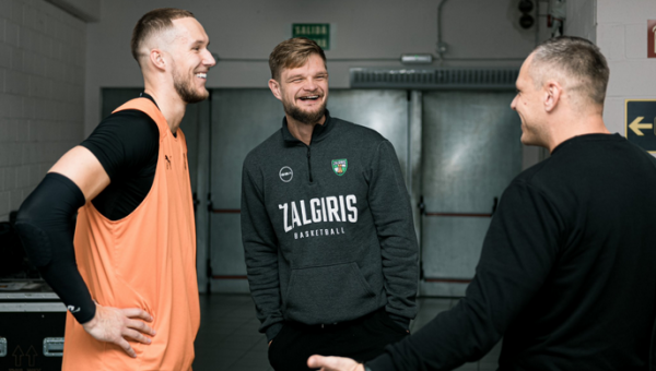 Pamatykite: „Žalgirio“ trenerių susitikimas su T. Sedekerskiu (FOTO, VIDEO)