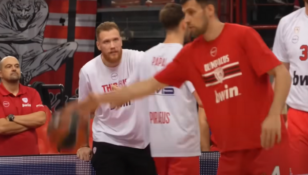 I. Brazdeikis su „Olympiacos“ pranoko L. Beliausko komandą