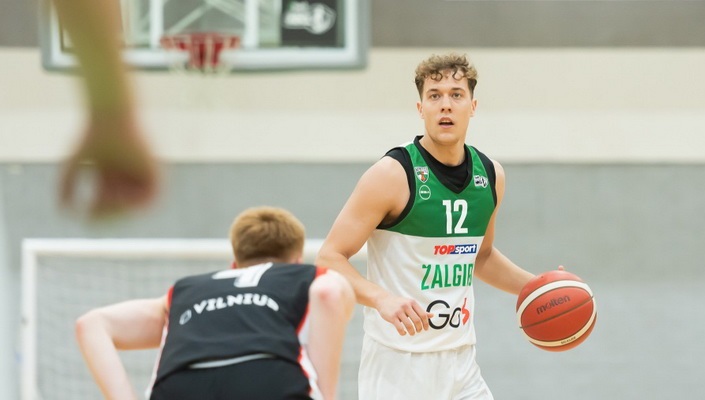 „Žalgiris-2“ išrašė pirmąją nesėkmę nė vieno tritaškio nepataikusiems „Telšiams“