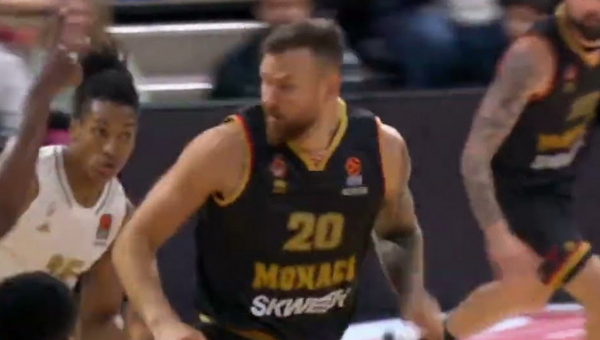„Monaco“ po atkaklios kovos pranoko ASVEL
