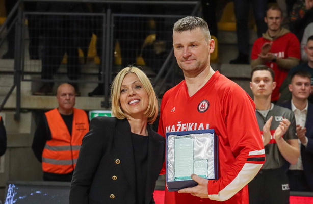 „Paskutinis šokis“: A. Jomanto atsisveikinimo mače – kosminė „M Basket-Delamode“ pergalė