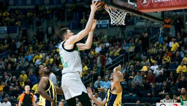 „Žalgiriui“ nepavyko Stambule nugalėti „Fenerbahče“ ekipos