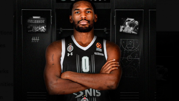 Oficialu: J. Smithas keliasi į „Partizan“