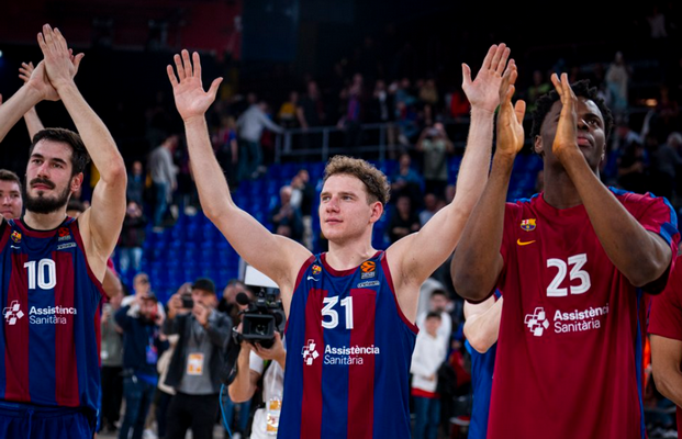 R. Jokubaitis ir „Barcelona“ įveikė „Baskonia“ su T. Sedekerskiu (Laimėjo ir „Emporio Armani“)