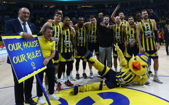 Š. Jasikevičius ir „Fenerbahče“ nestabdo: po pratęsimo pranoko „Bayern“