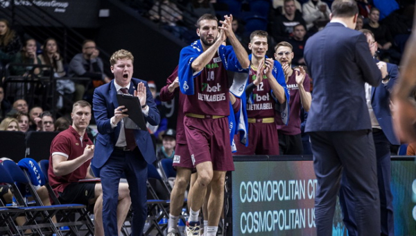 „Lietkabelis“ krito Prancūzijoje ir komplikavo savo padėtį