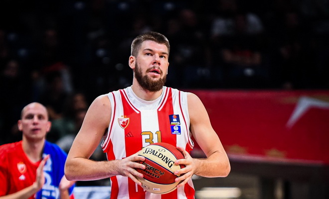 Atskleistas šio sezono „Crvena Zvezda“ puolėjo R. Giedraičio atlyginimas