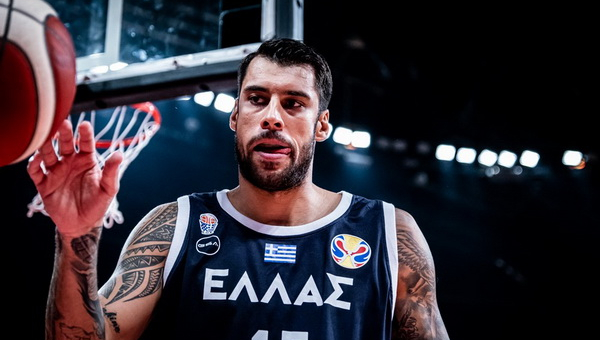 „Olympiacos“ iškels G. Printezio marškinėlius į arenos palubes