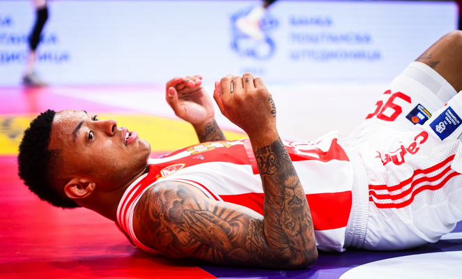 „Crvena Zvezda“ brazilas po varžovo smūgio paguldytas į ligoninę