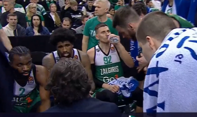 Išvyskite: A. Trinchieri emocijos per minutės pertraukėles prieš „Baskonia“