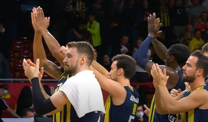 Š. Jasikevičius su „Fenerbahče“ Turkijos čempionate iškovojo 13-ąją pergalę iš eilės