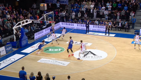 LKL nubaudė Klaipėdoje klydusius teisėjus, tiria rasizmo išpuolį