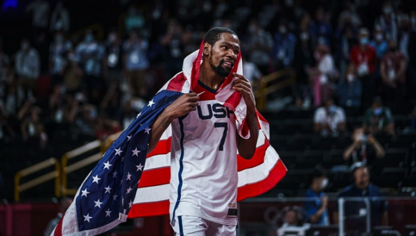 JAV rinktinė: į olimpines žaidynes ruošiasi vykti ryškiausios NBA žvaigždės